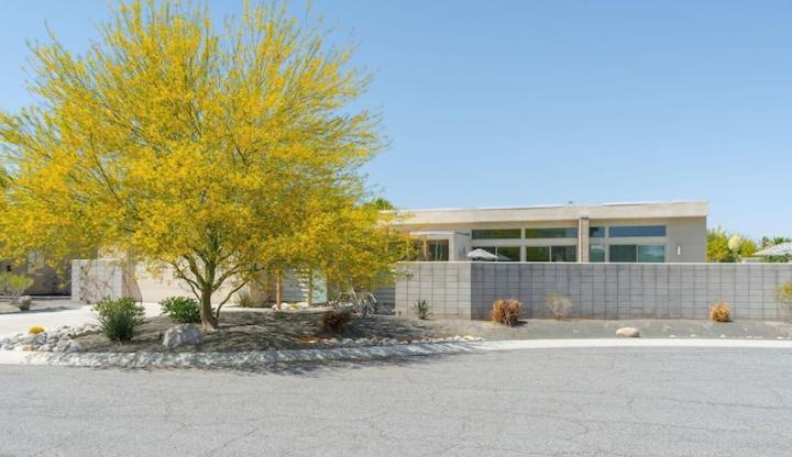 Chic Luxurious Desert Home- Private Pool Hot Tub Palm Springs Exteriör bild